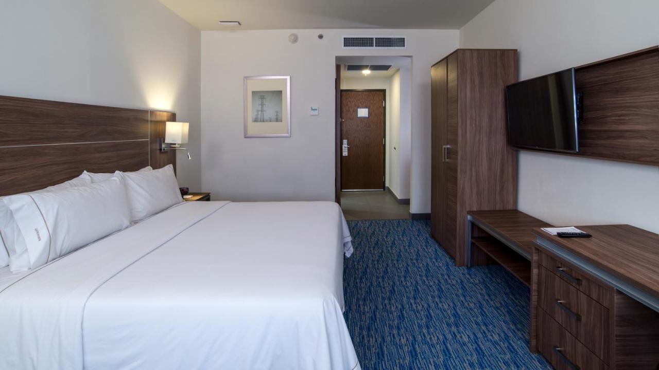 Holiday Inn Express & Suites Ciudad Obregon