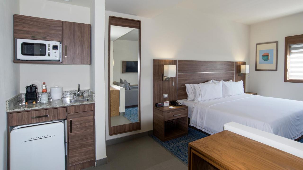 Holiday Inn Express & Suites Ciudad Obregon
