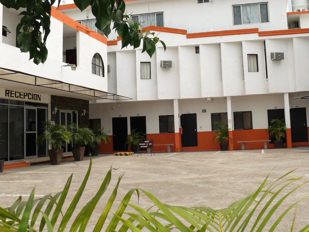 Hotel Moreno