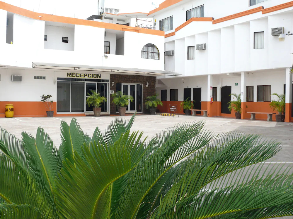 Hotel Moreno