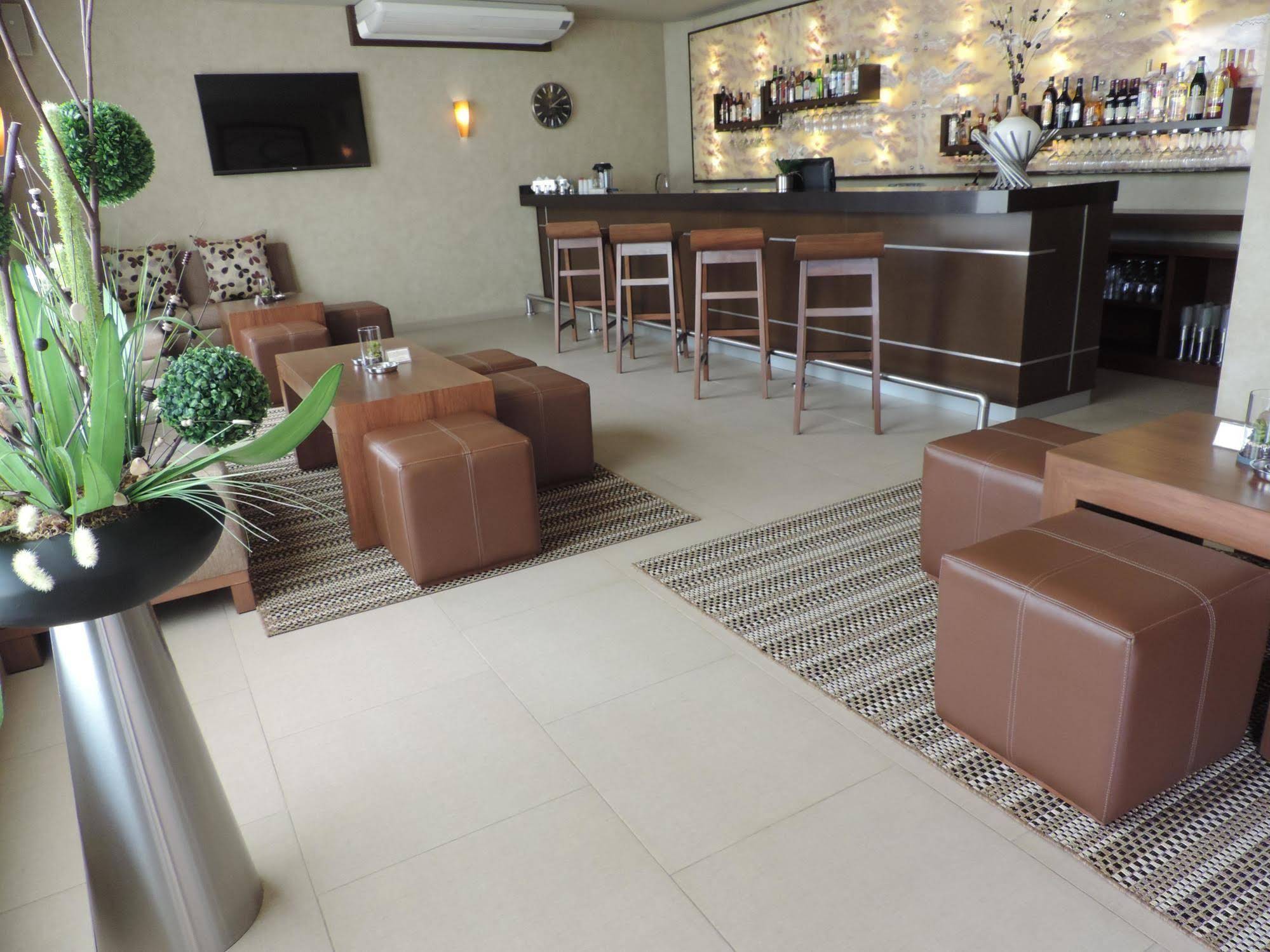 Hotel Layfer Express
