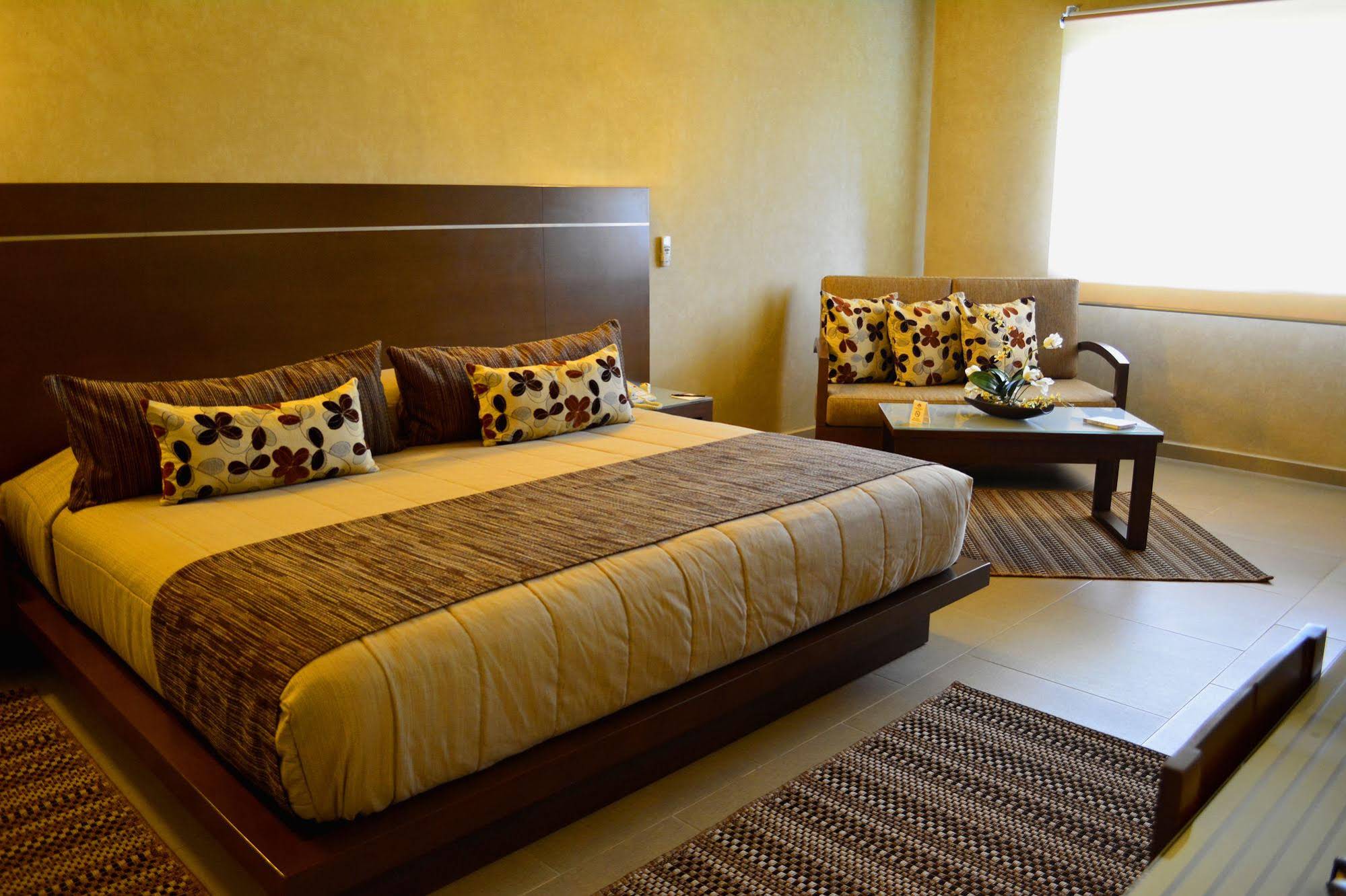Hotel Layfer Express