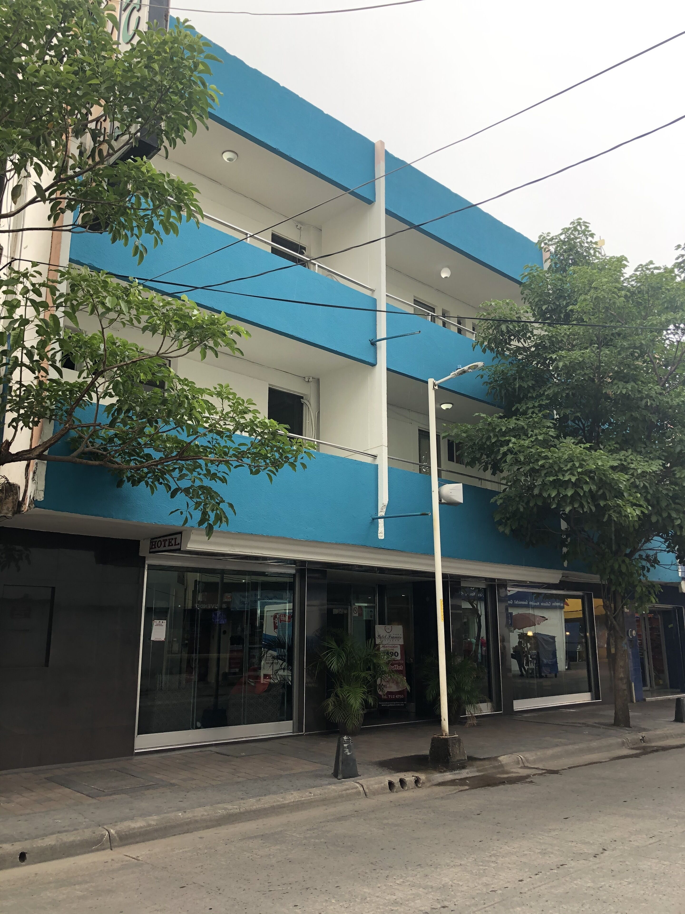 Hotel Francés