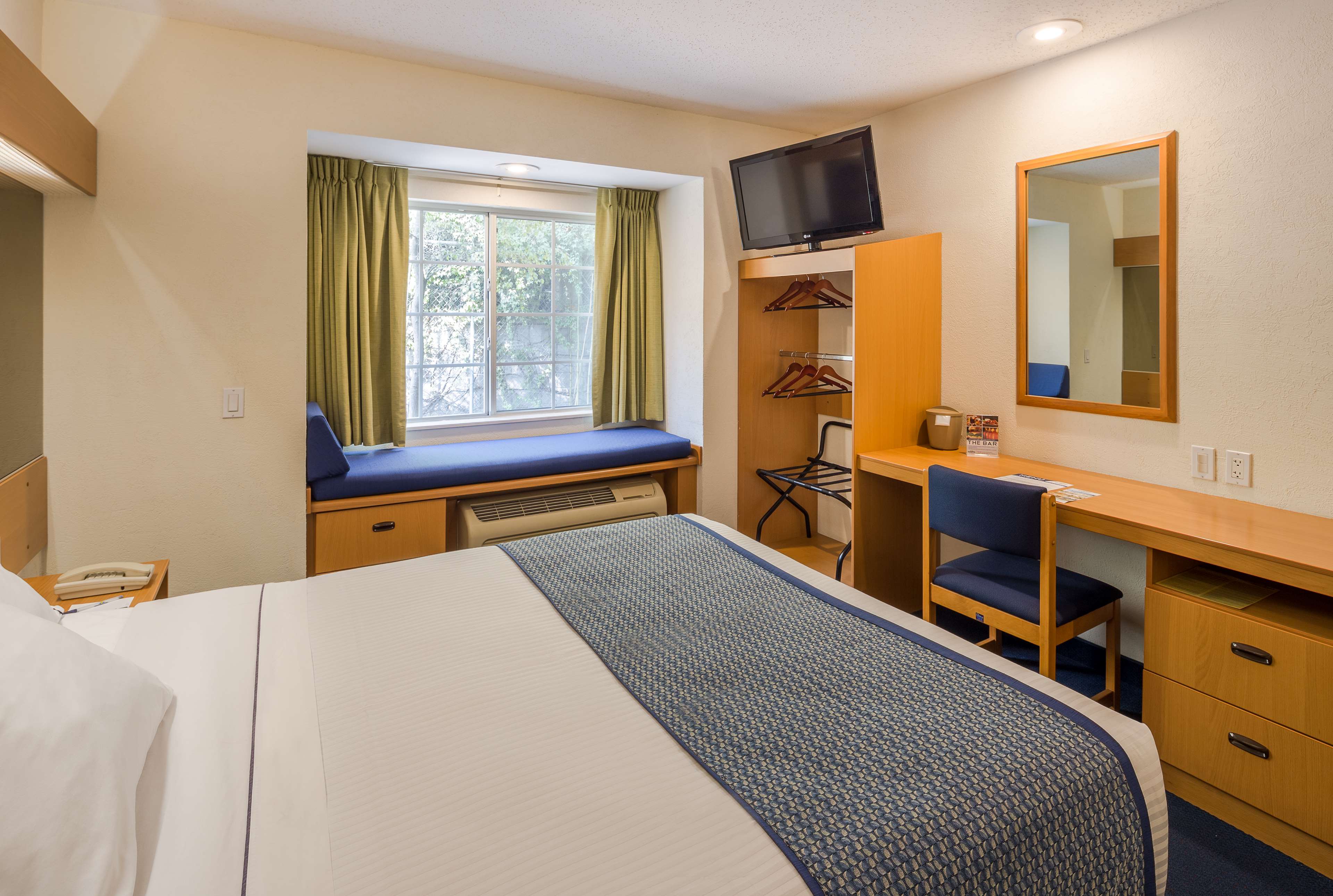Microtel Inn & Suites by Wyndham Culiacan