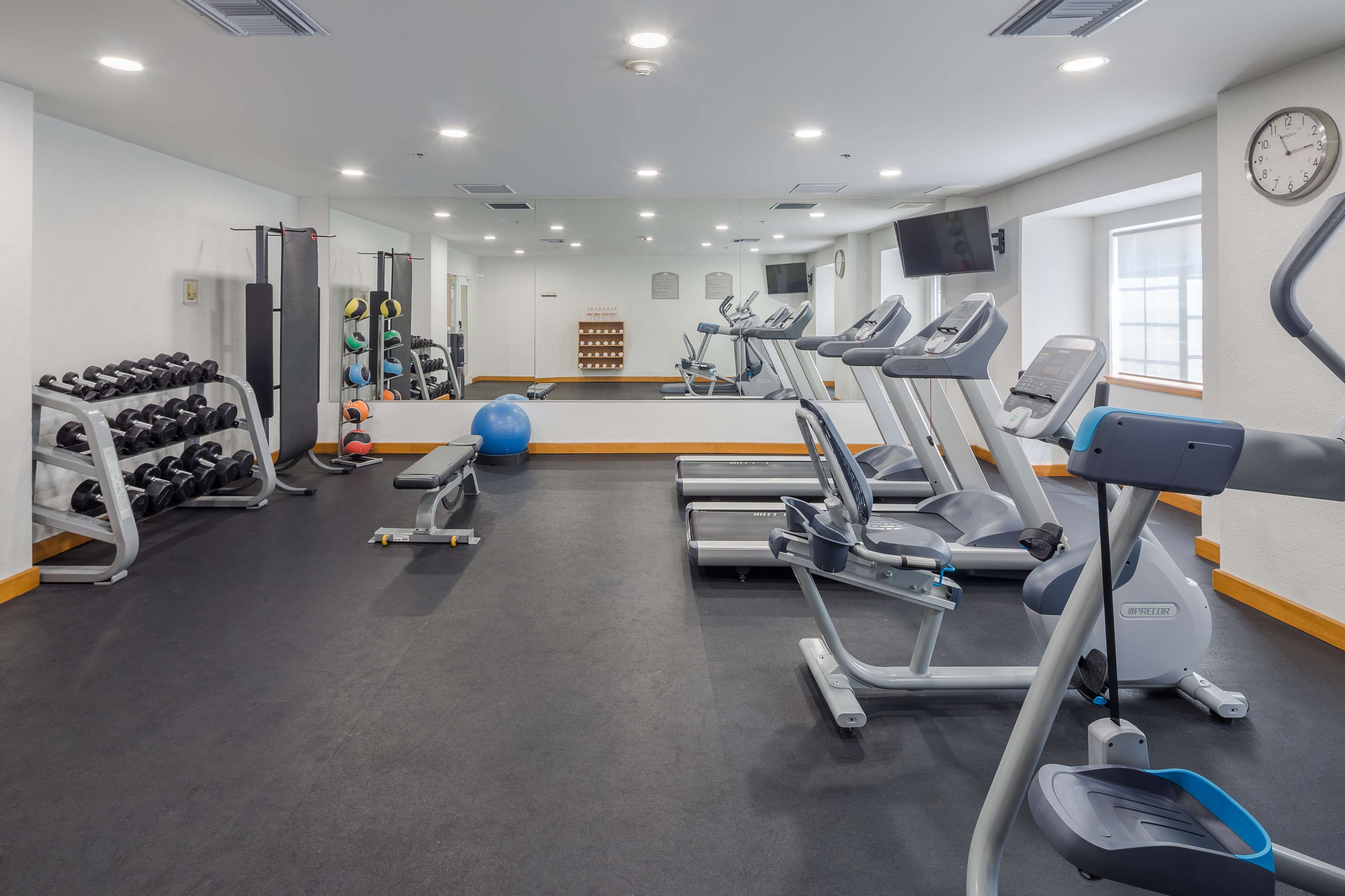 Microtel Inn & Suites by Wyndham Culiacan