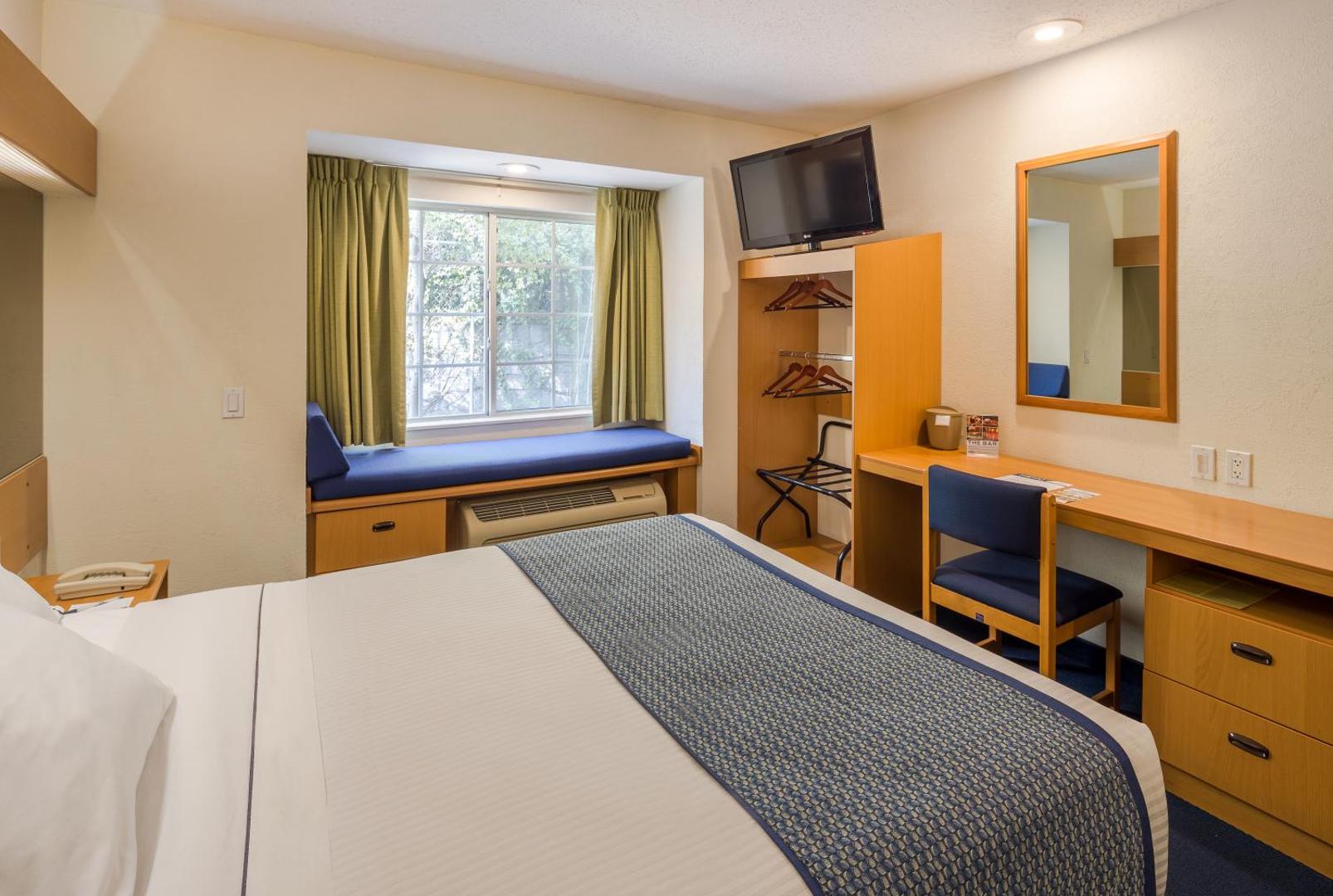 Microtel Inn & Suites by Wyndham Culiacan
