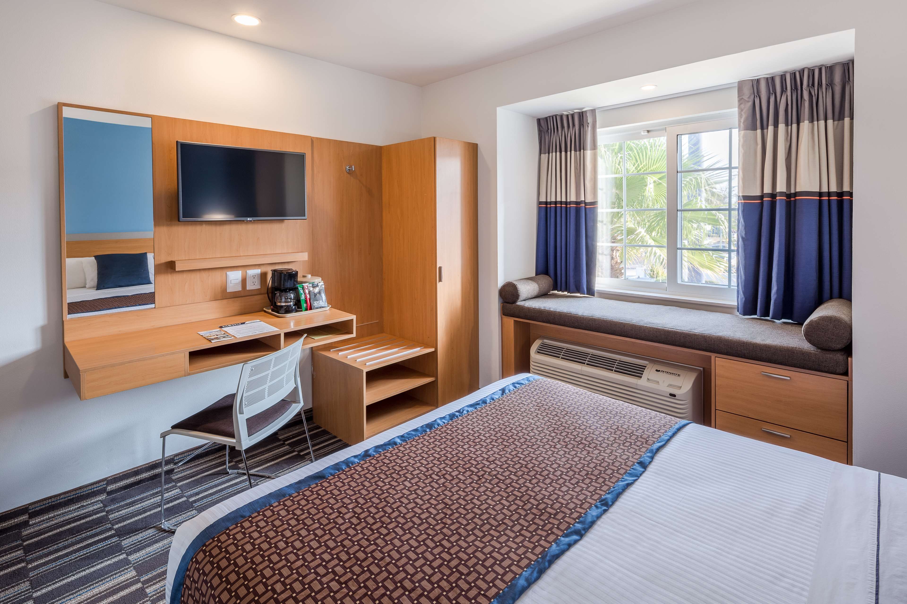 Microtel Inn & Suites by Wyndham Culiacan