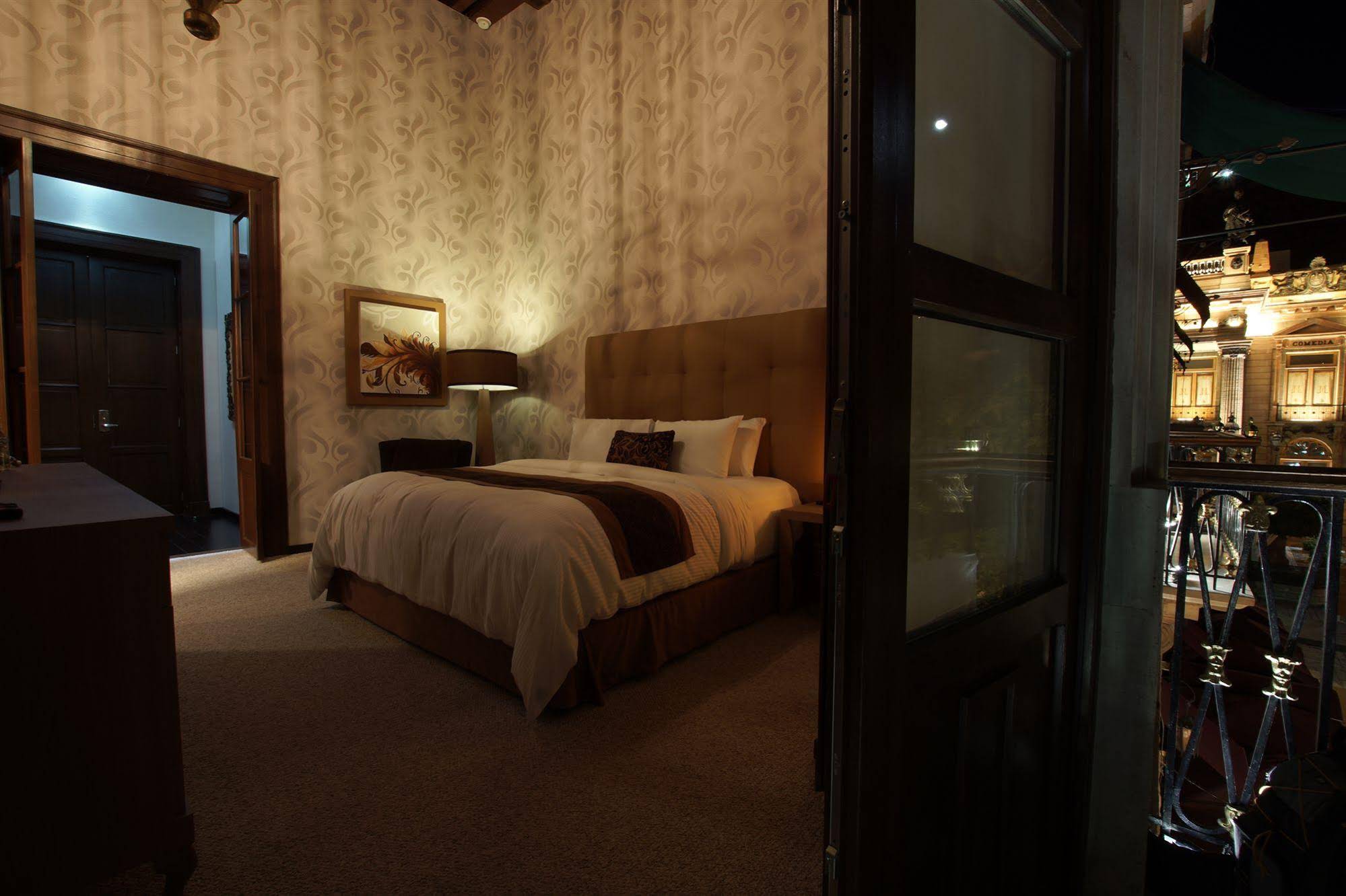 Boutique 1850