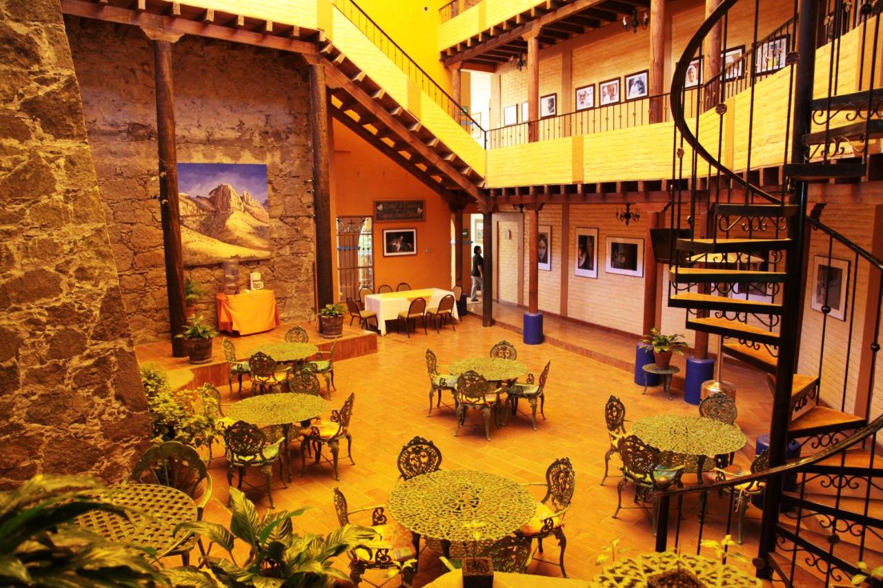 El Meson de los Poetas