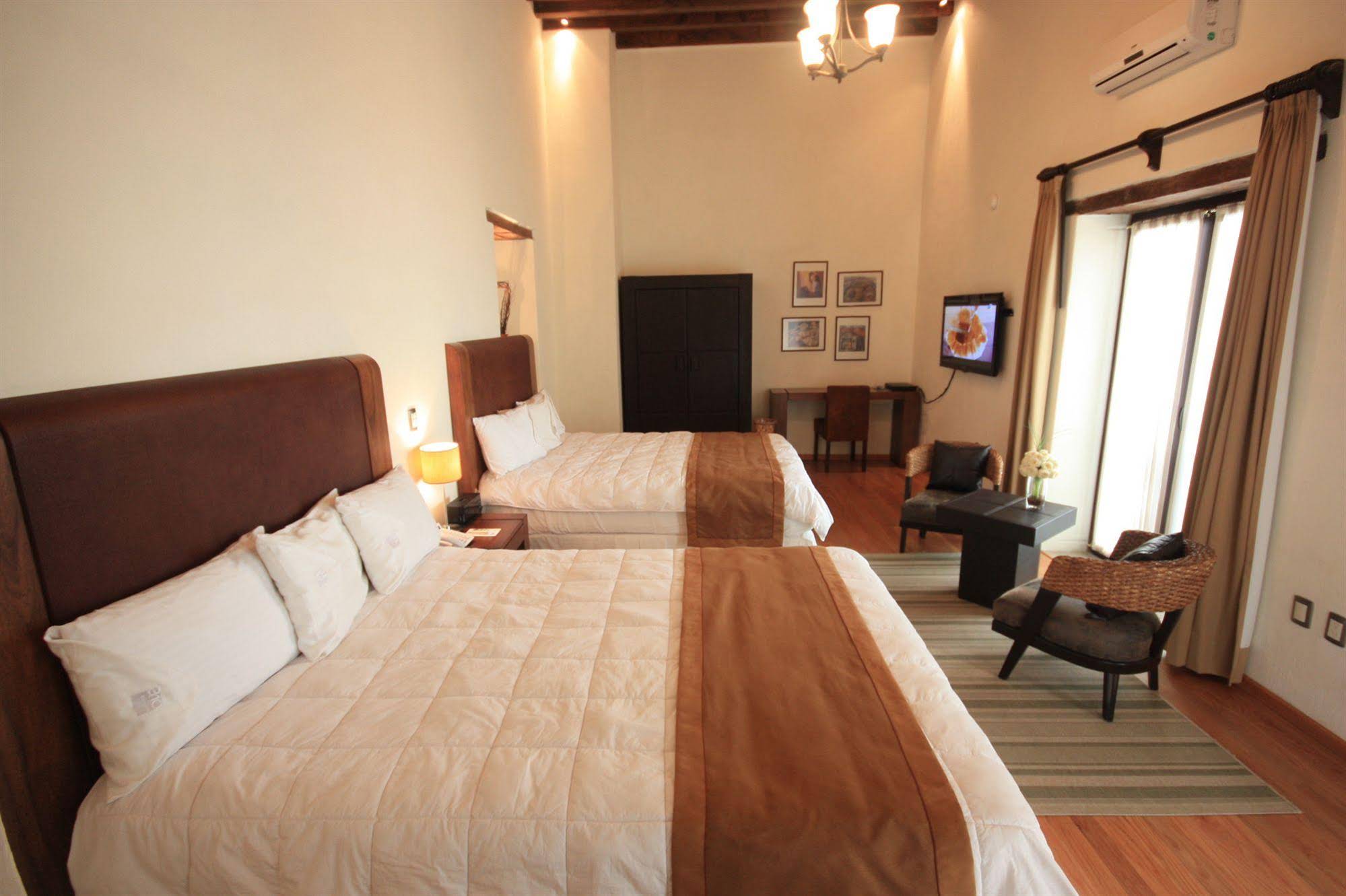 Hotel Alonso 10 Boutique & Arte