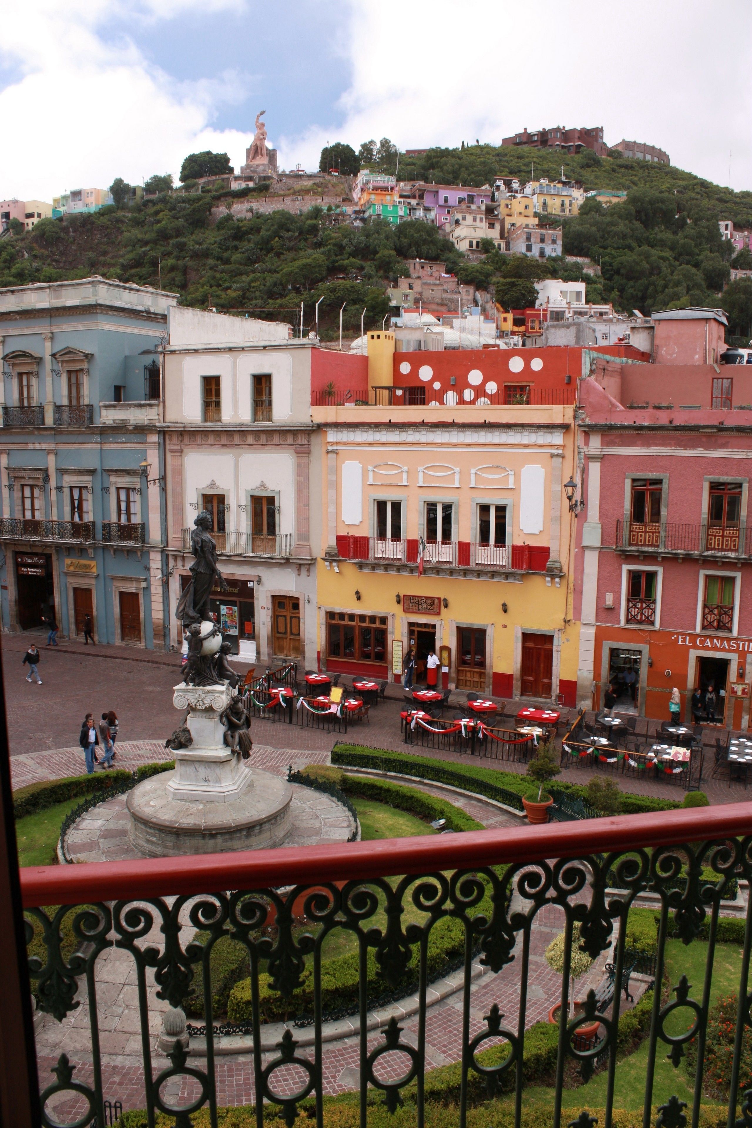 Hotel de la Paz