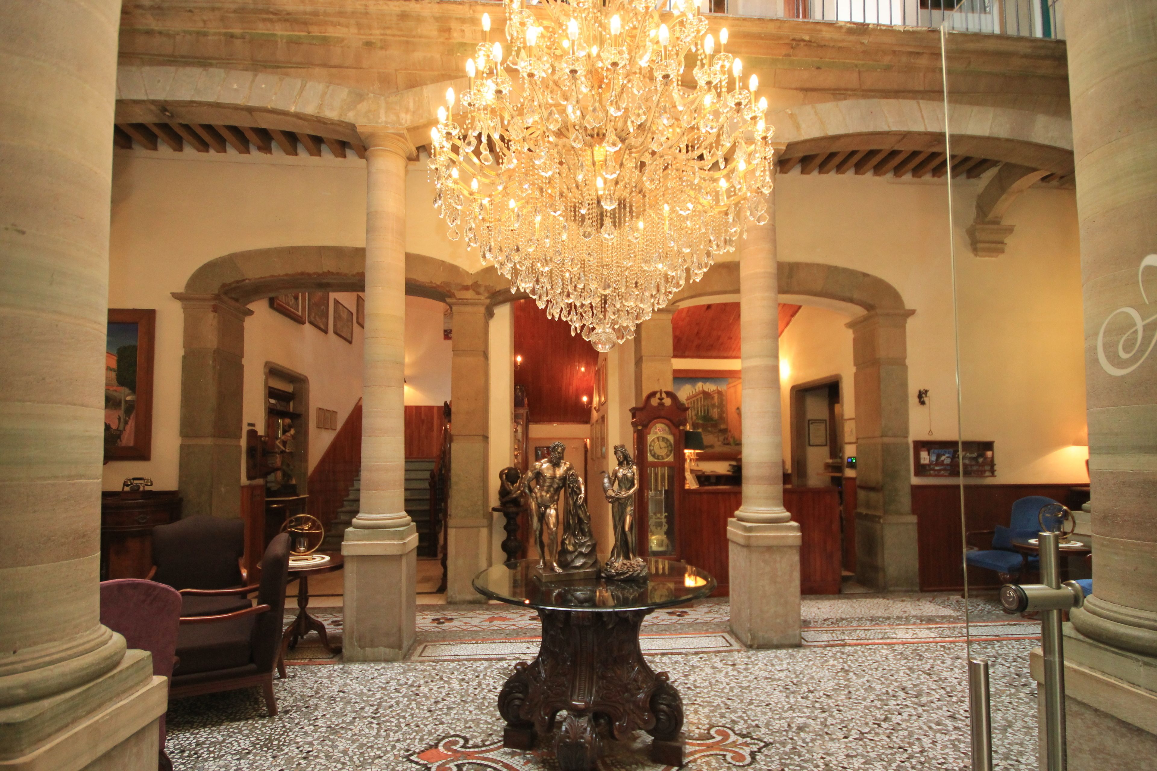 Hotel Luna