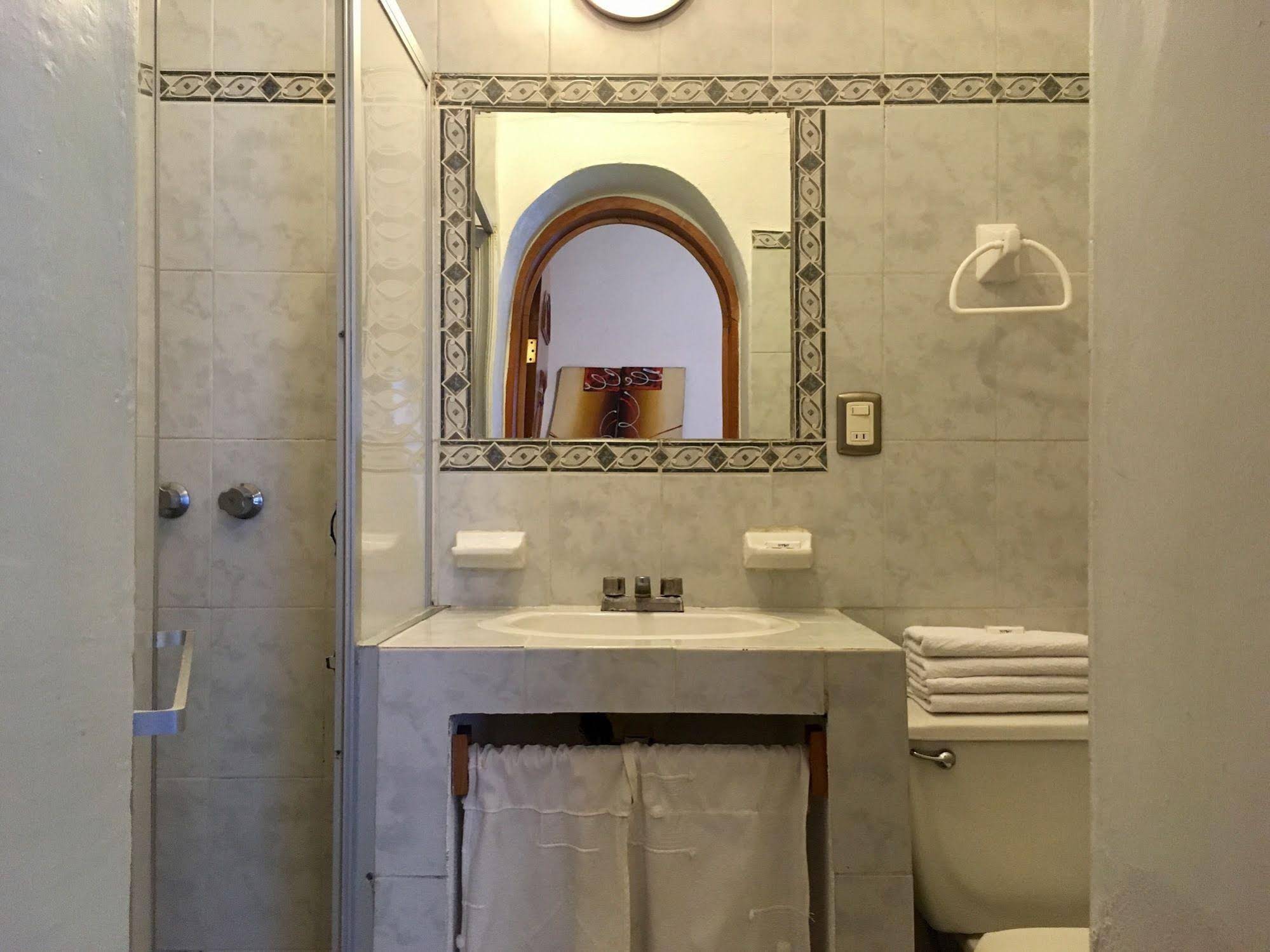 Hotel Rocinante