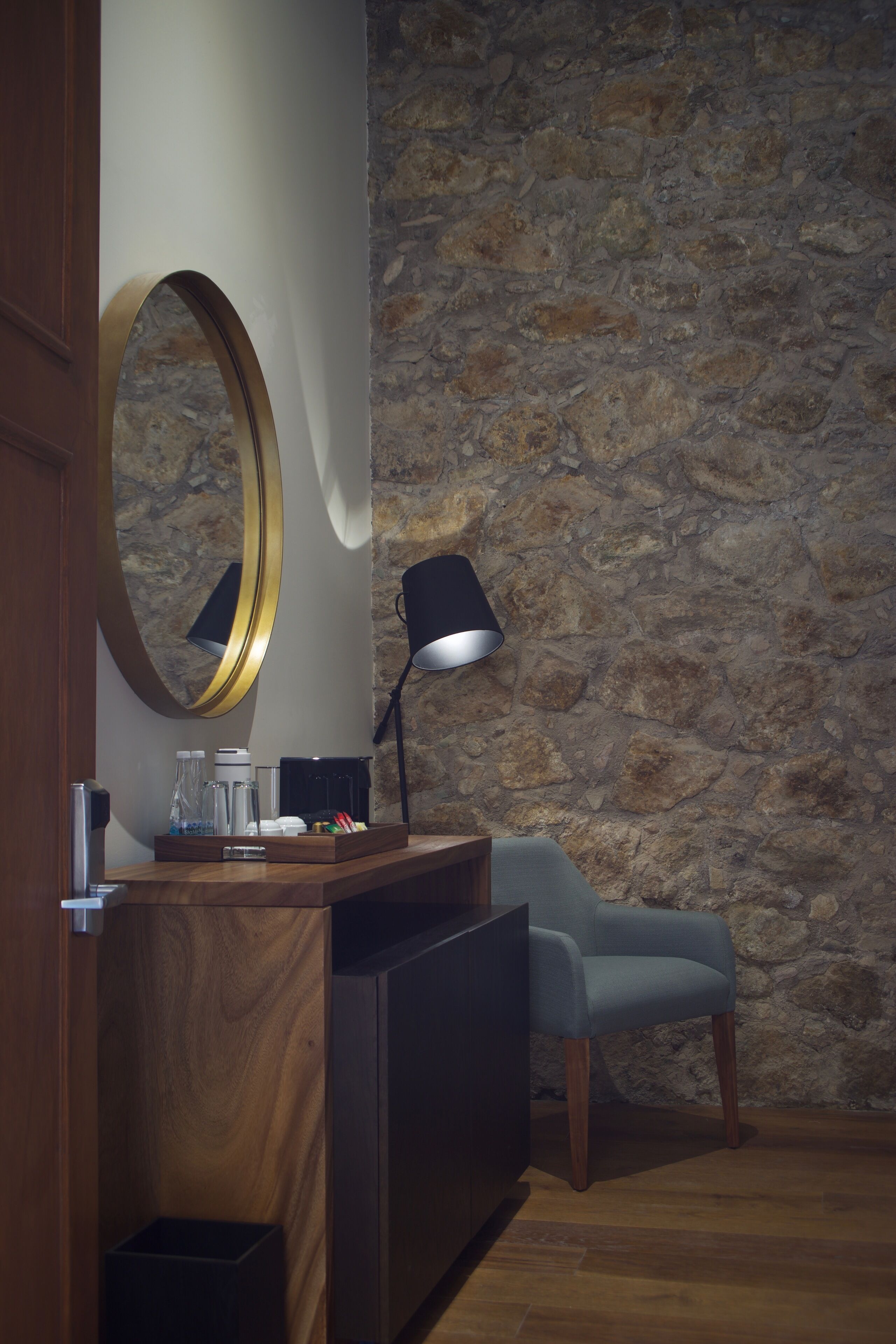 Nueve 25 Hotel