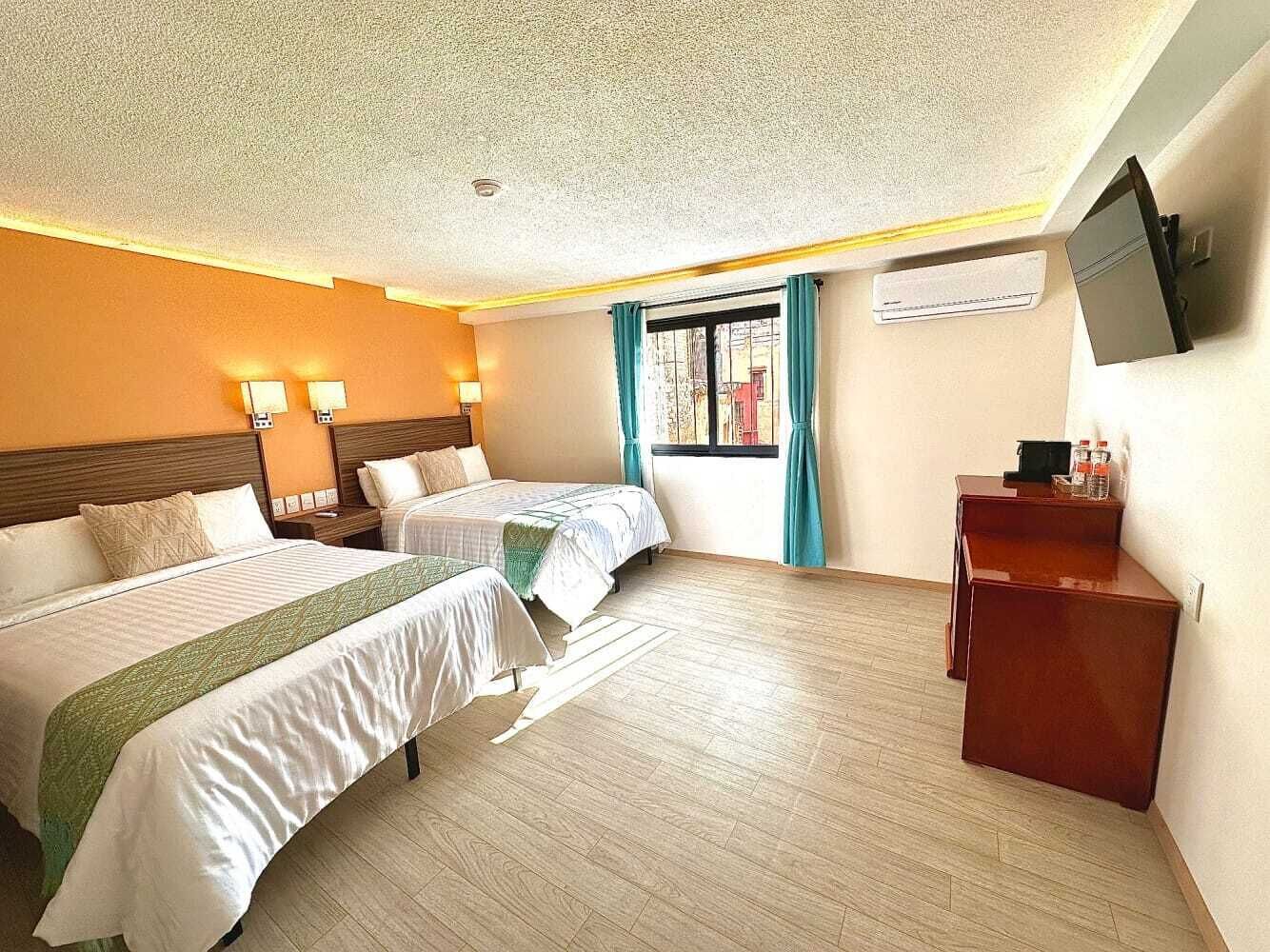 Suites del Jardin Principal