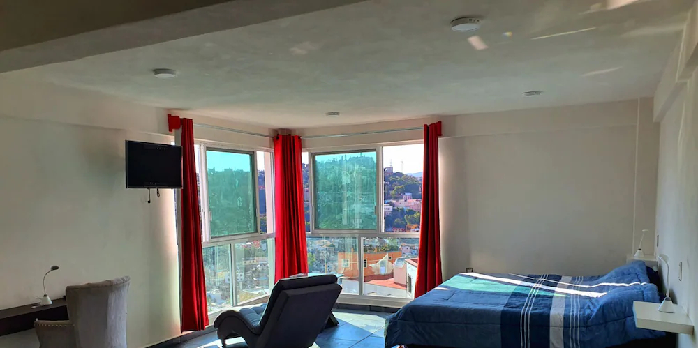 Villa Palaxs