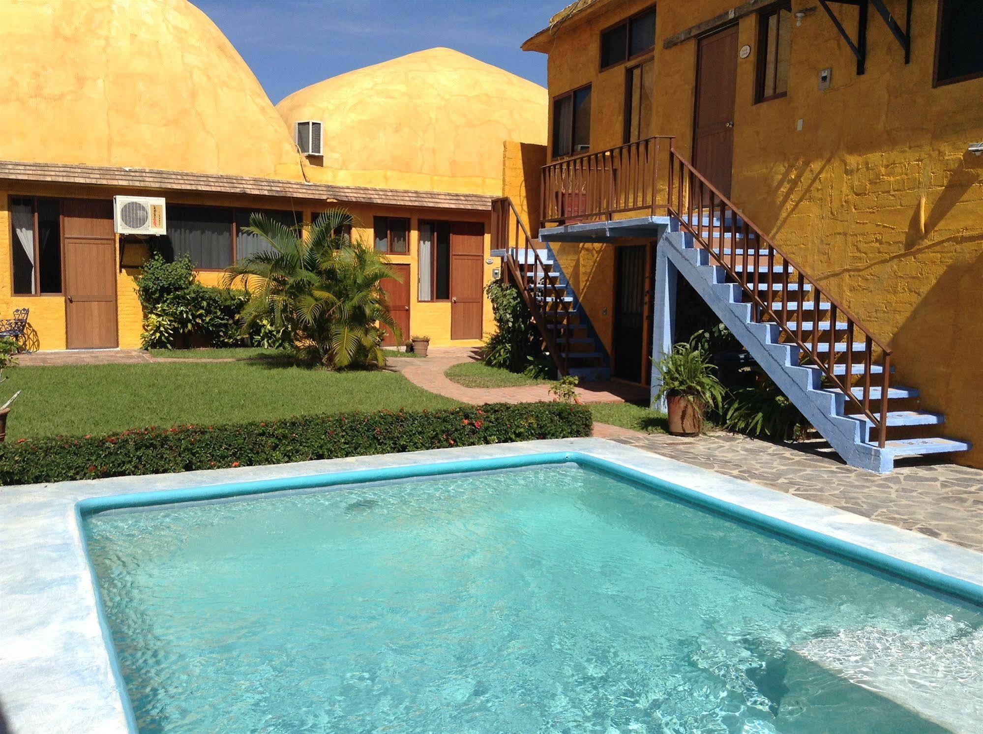 Las Casitas