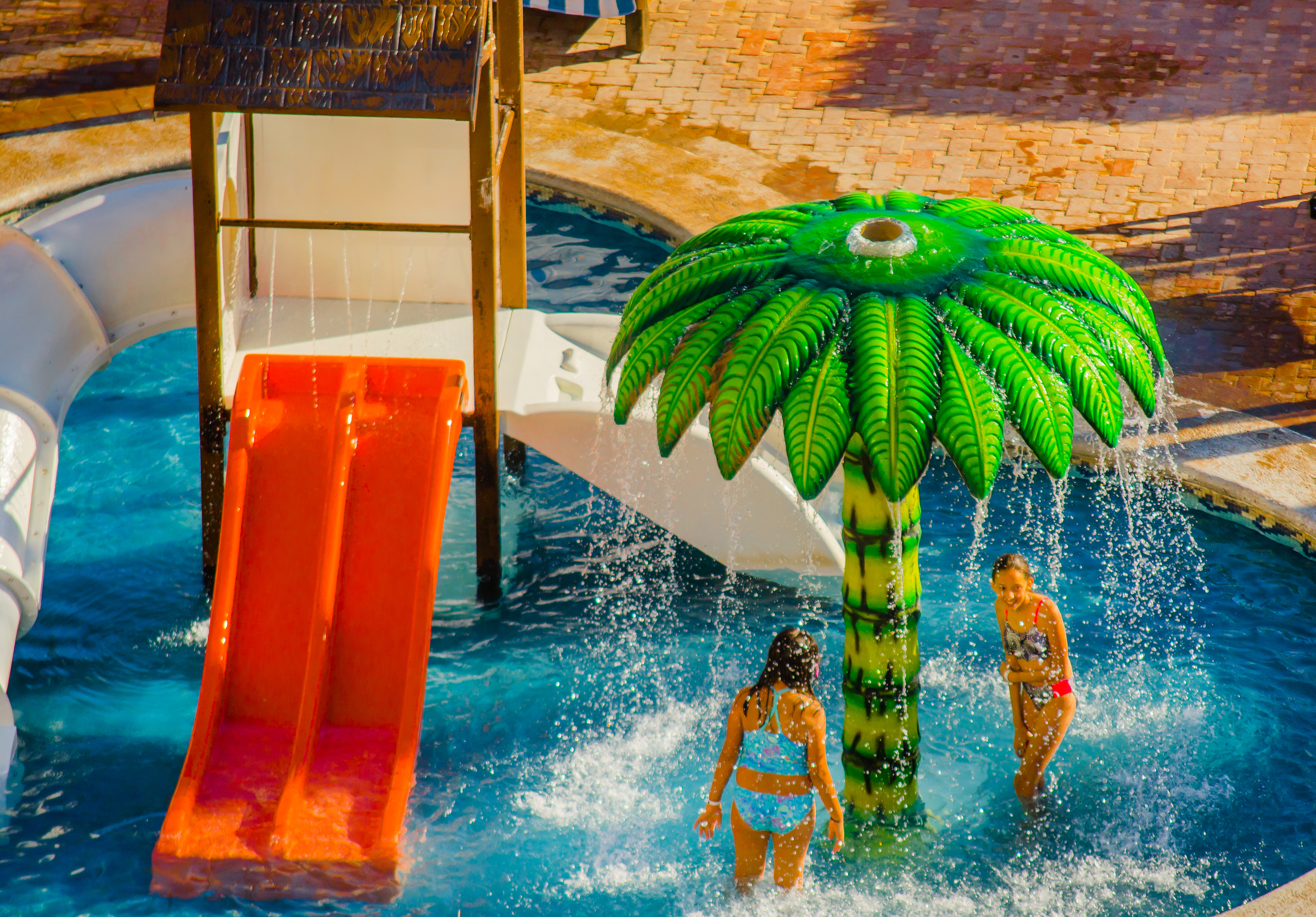 San Carlos Plaza Hotel & Resort