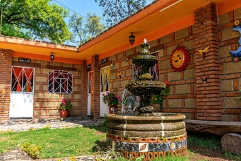 Hotel Estrella De Huasca