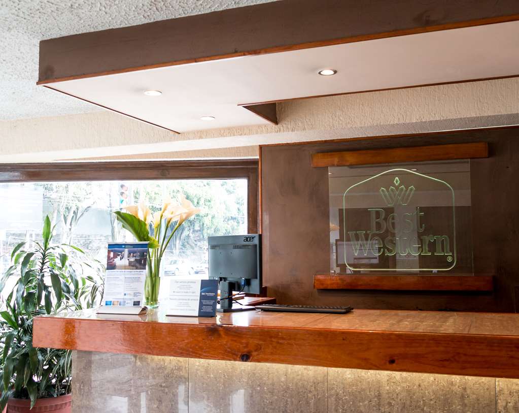 Capital O Hotel Central