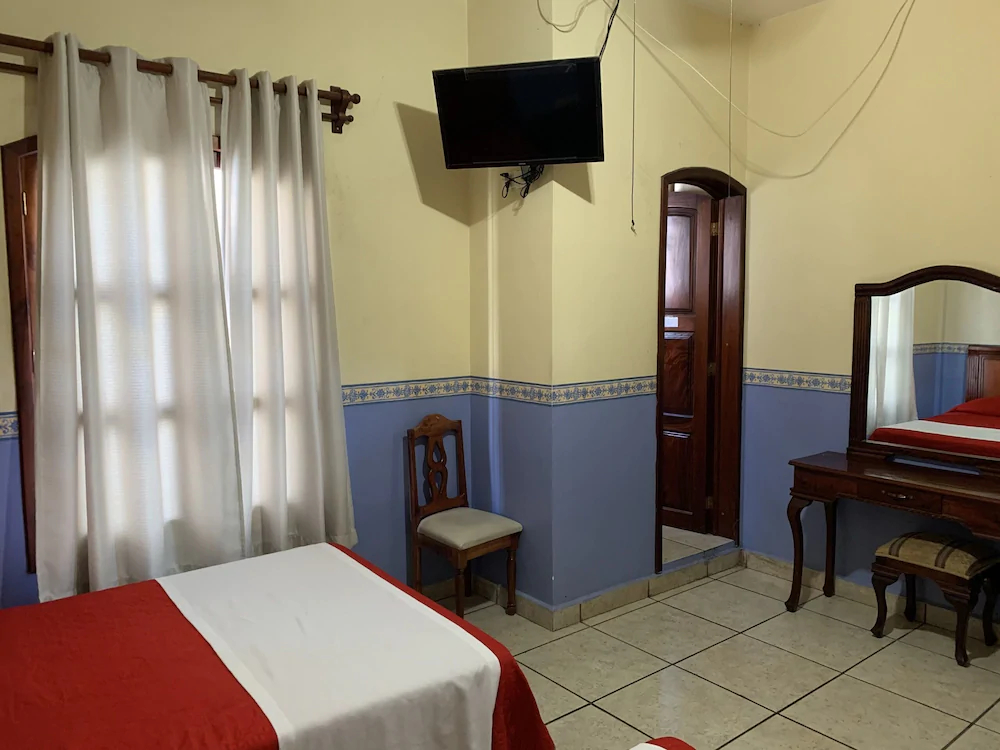 Hotel Real De Cortes