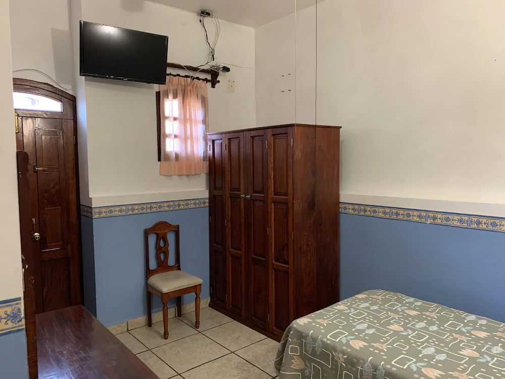 Hotel Real De Cortes
