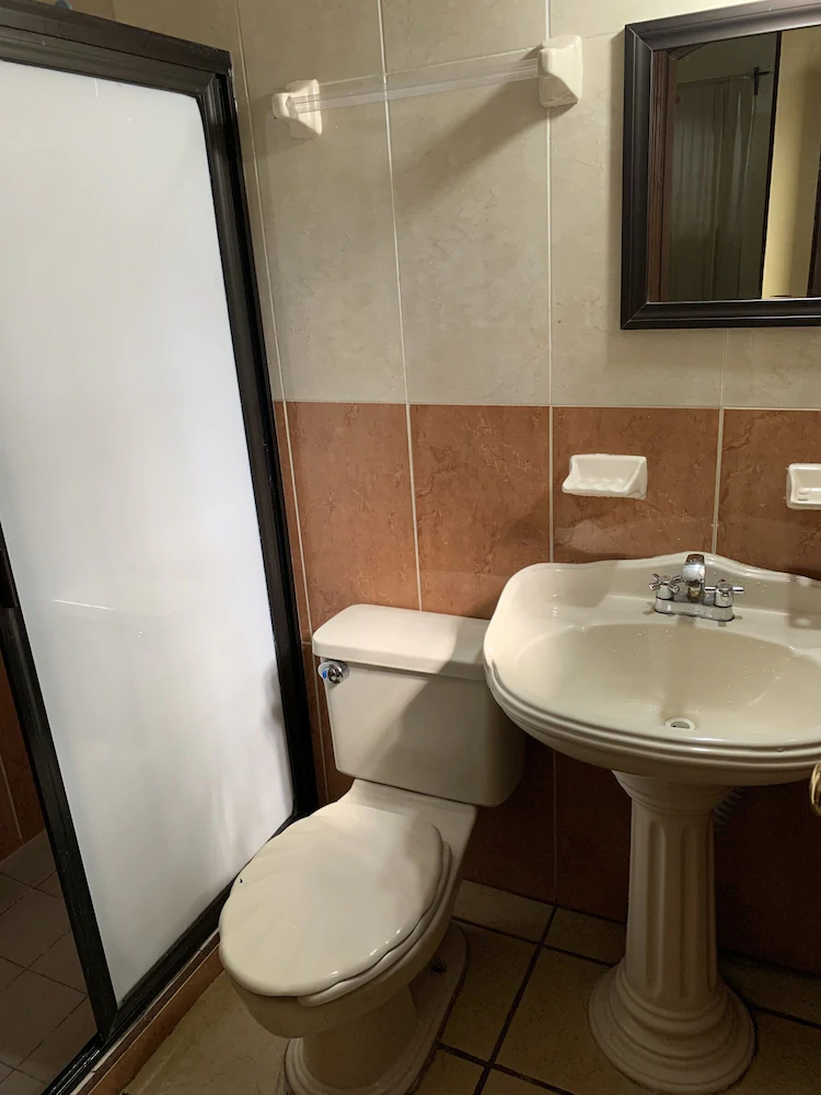 Hotel Real De Cortes
