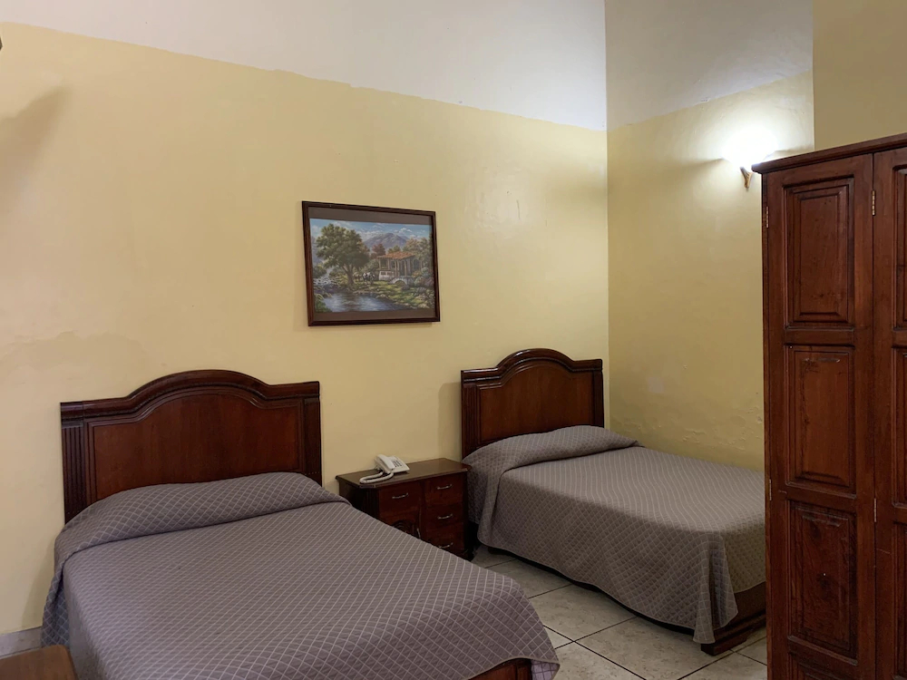 Hotel Real De Cortes
