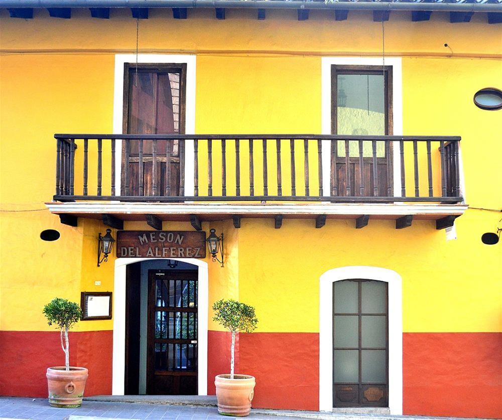 Meson Del Alfarez