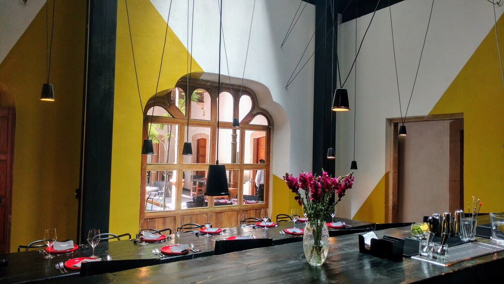 Elena de Cobre Hotel