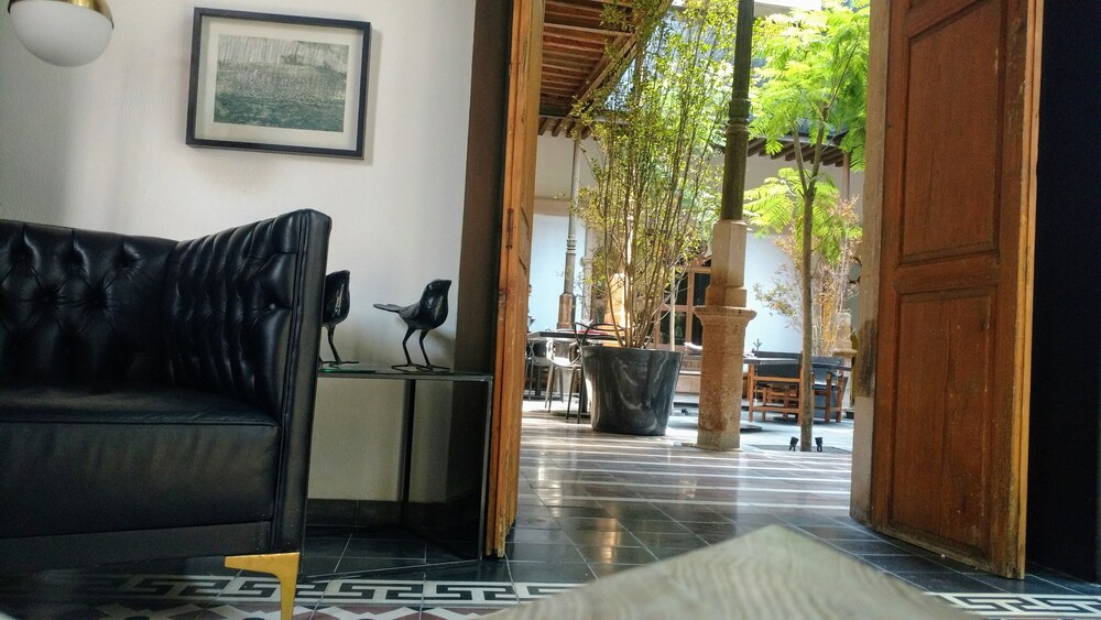 Elena de Cobre Hotel