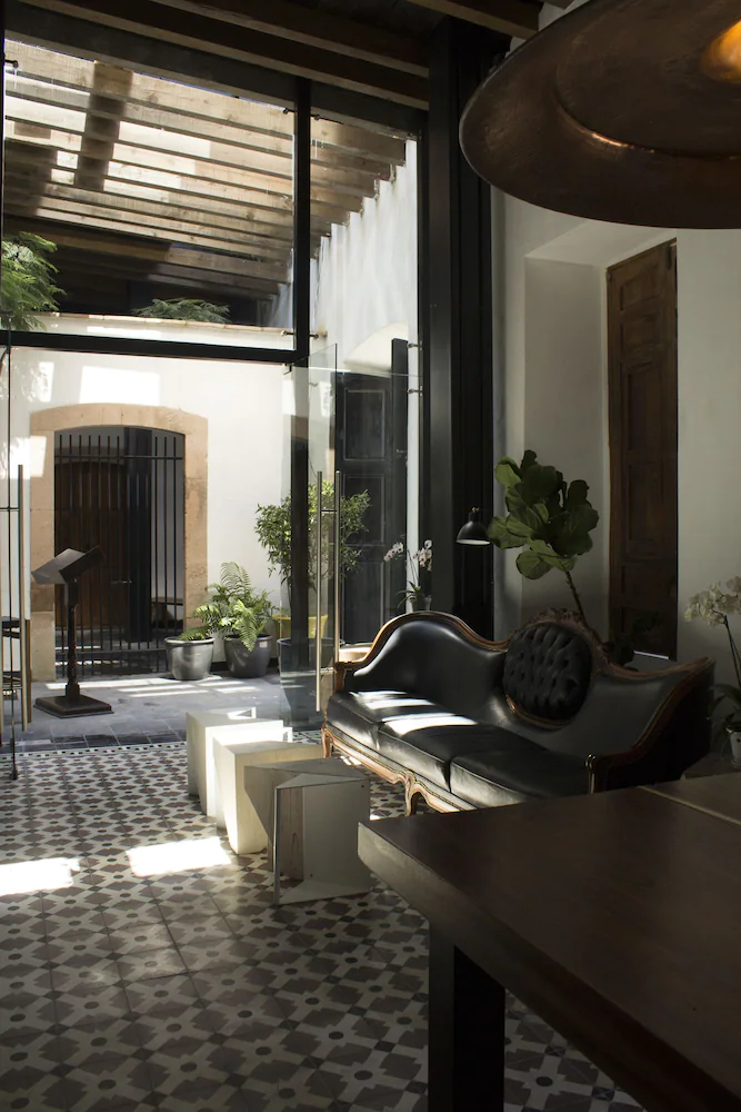 Elena de Cobre Hotel