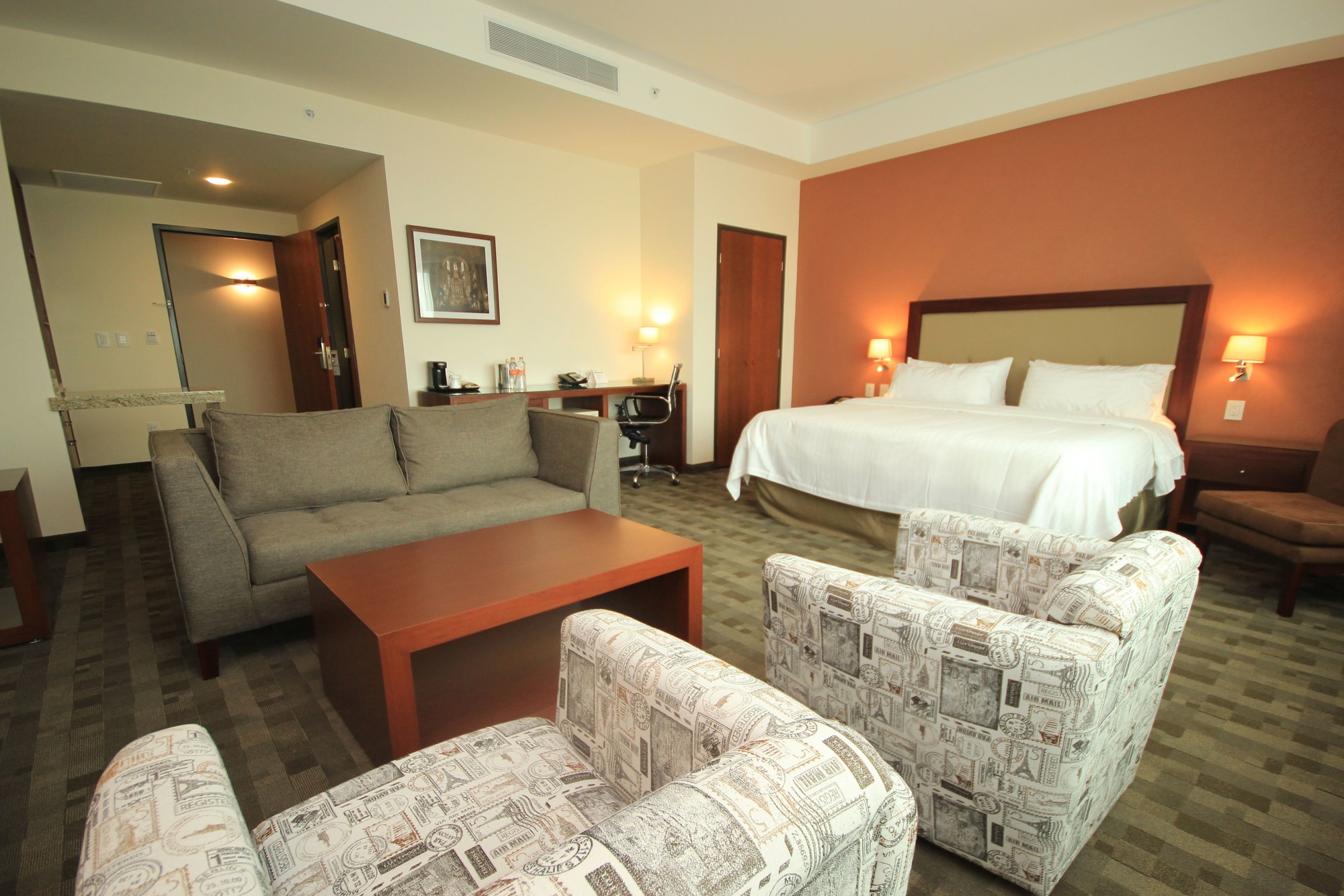 Holiday Inn & Suites Leon Plaza Mayor