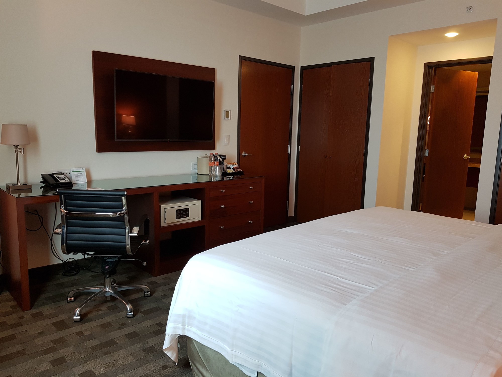 Holiday Inn & Suites Leon Plaza Mayor