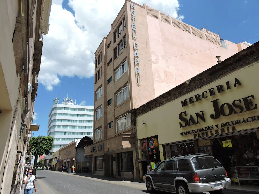 Hotel Capri de Leon