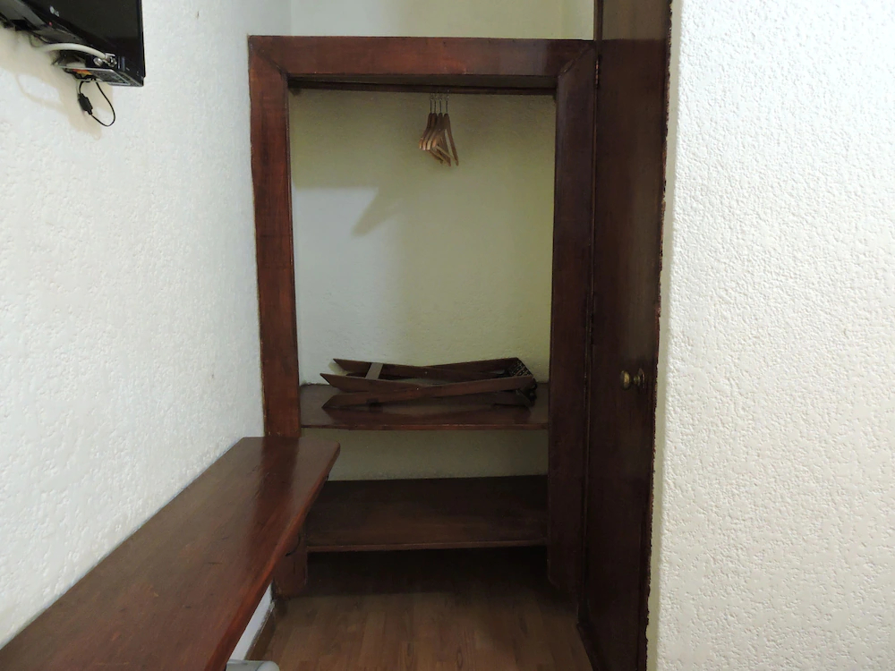 Hotel Capri de Leon