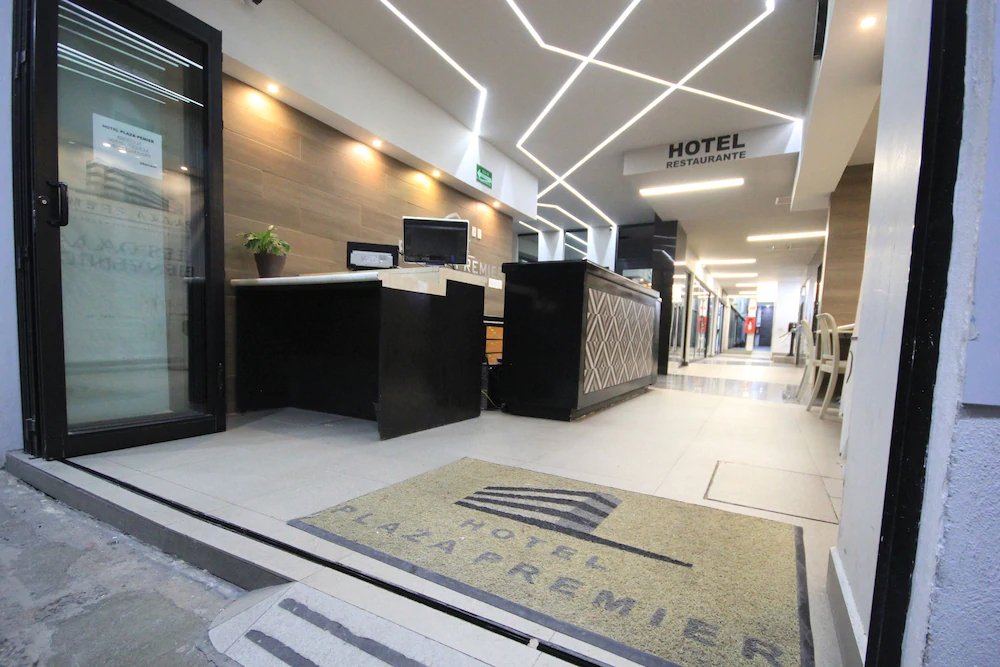 Hotel Plaza Premier
