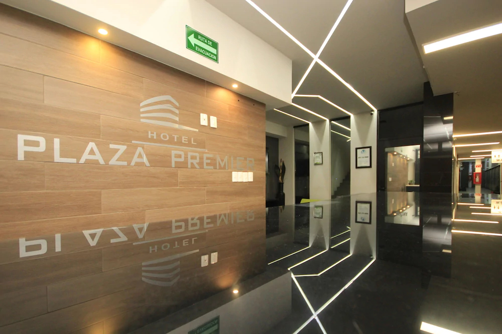 Hotel Plaza Premier