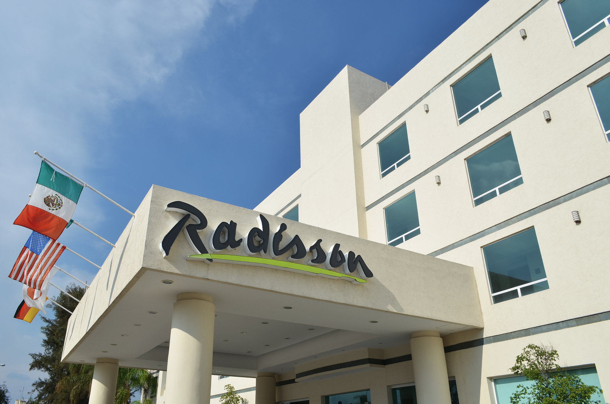 Radisson Poliforum Plaza