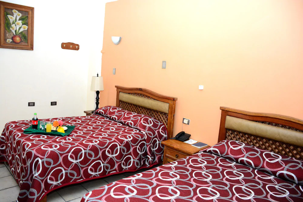 Hotel Las Fuentes