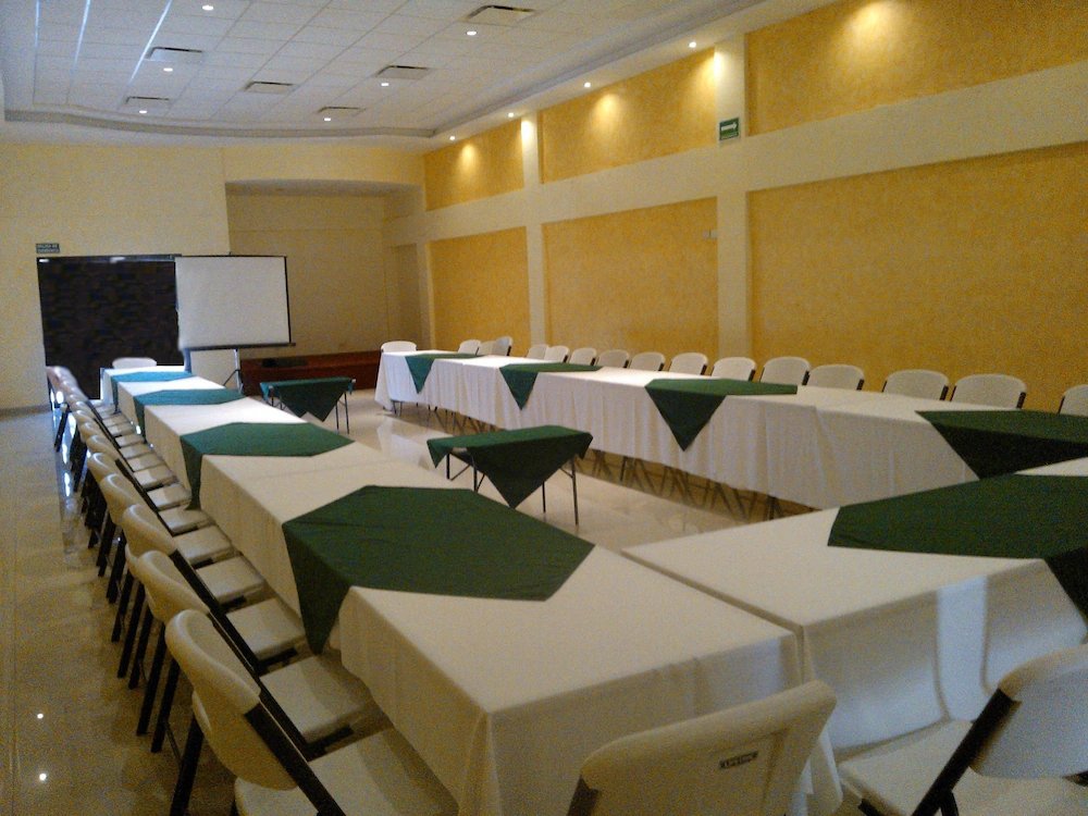Hotel Las Fuentes