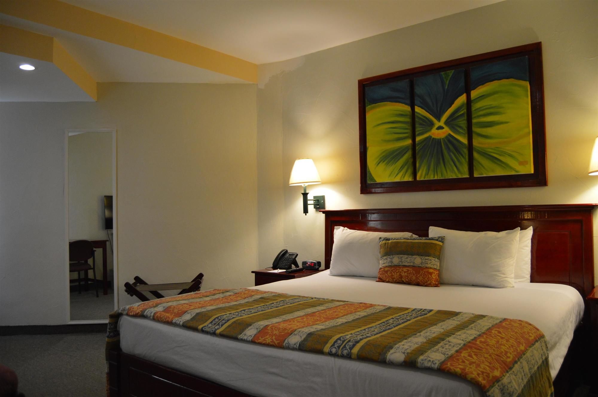 Best Western Bazarell Inn