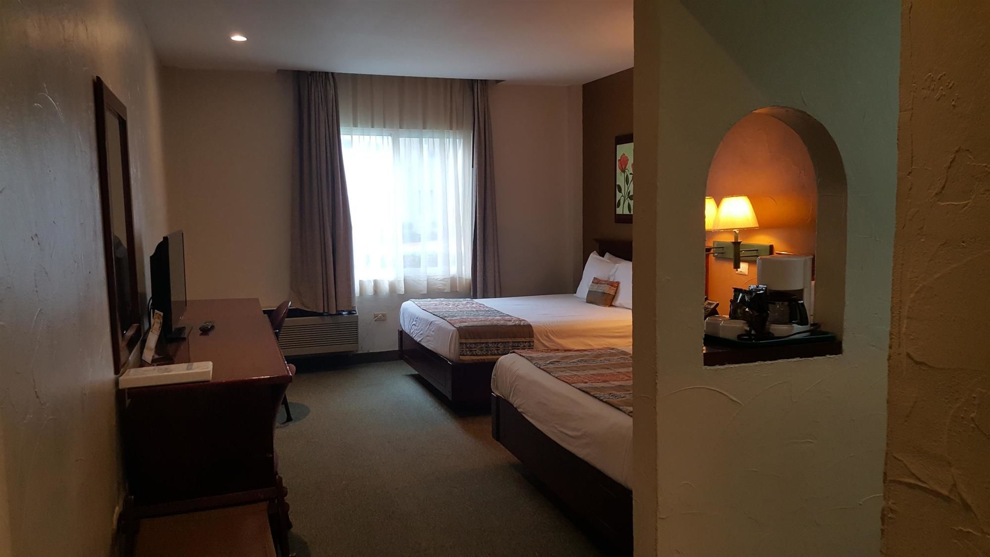 Best Western Bazarell Inn