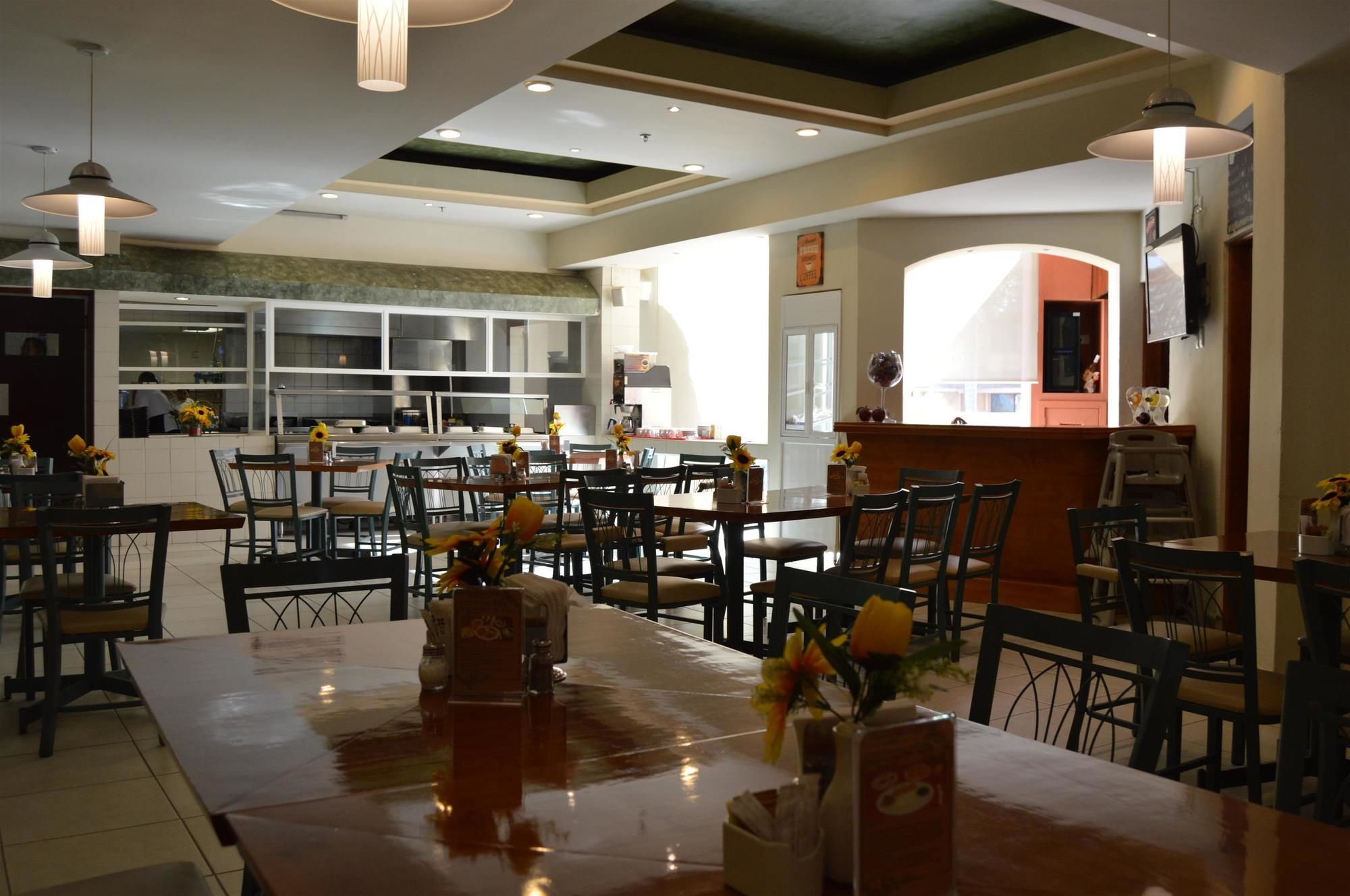 Best Western Bazarell Inn