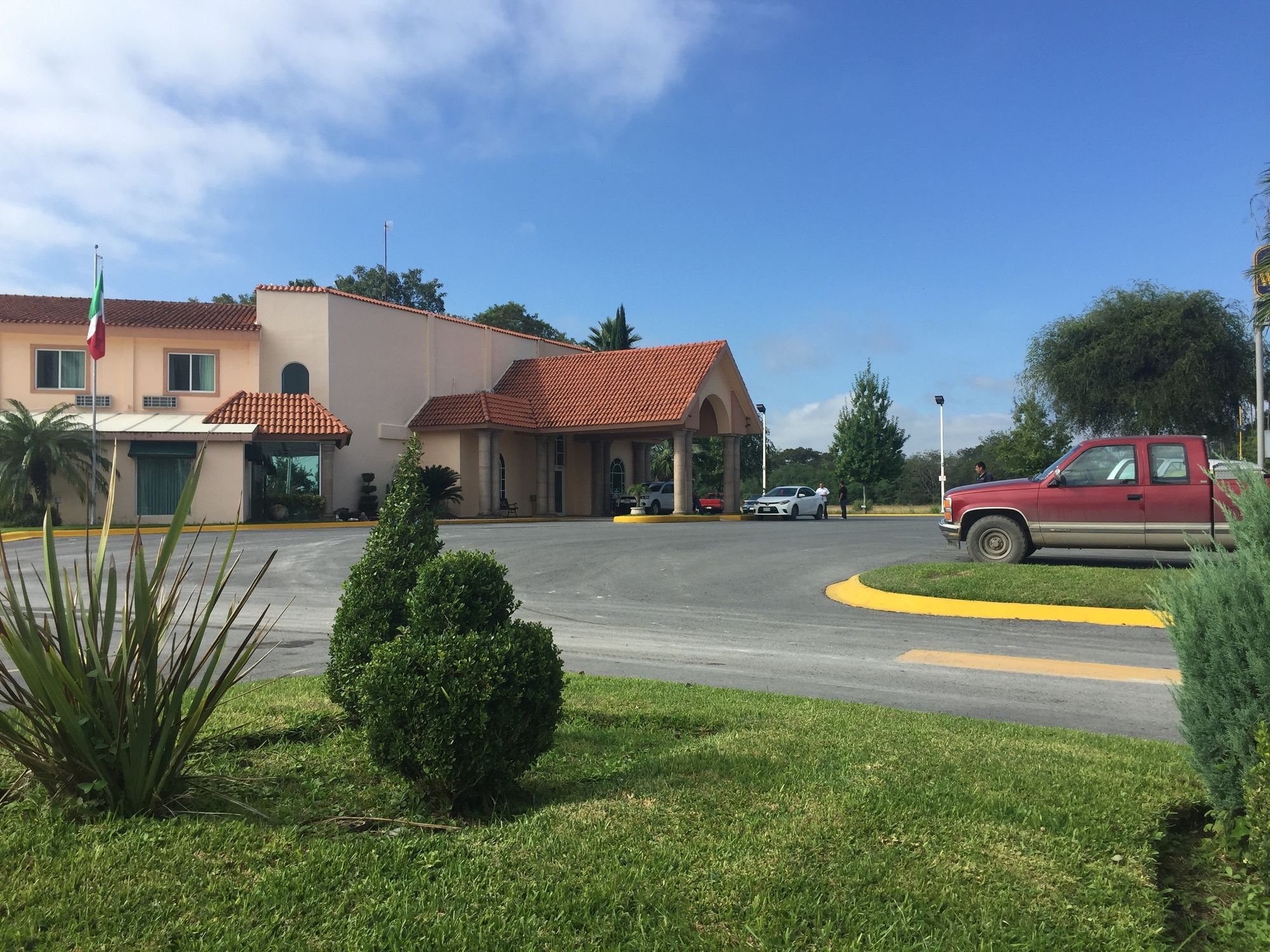Best Western Bazarell Inn