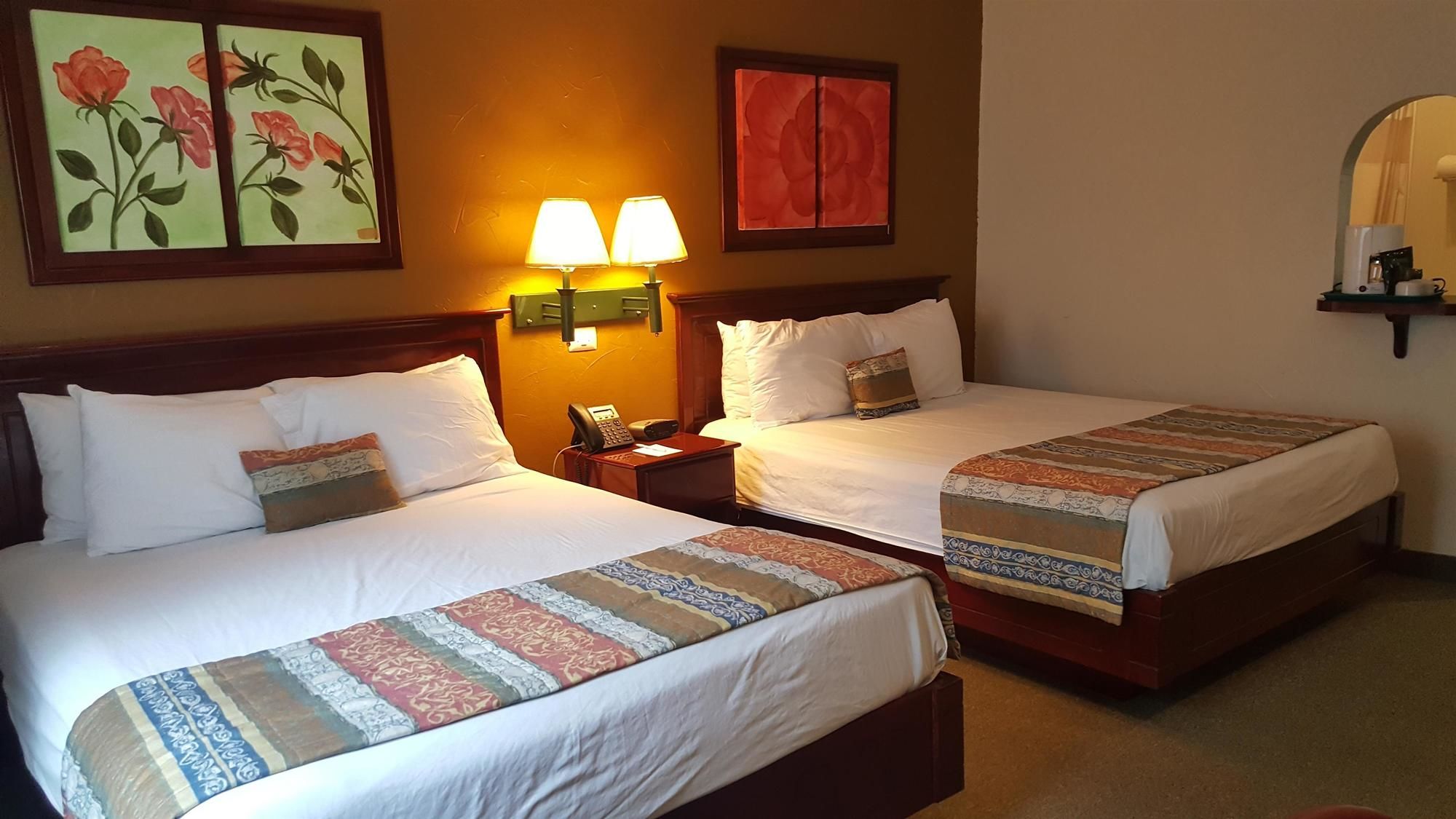 Best Western Bazarell Inn