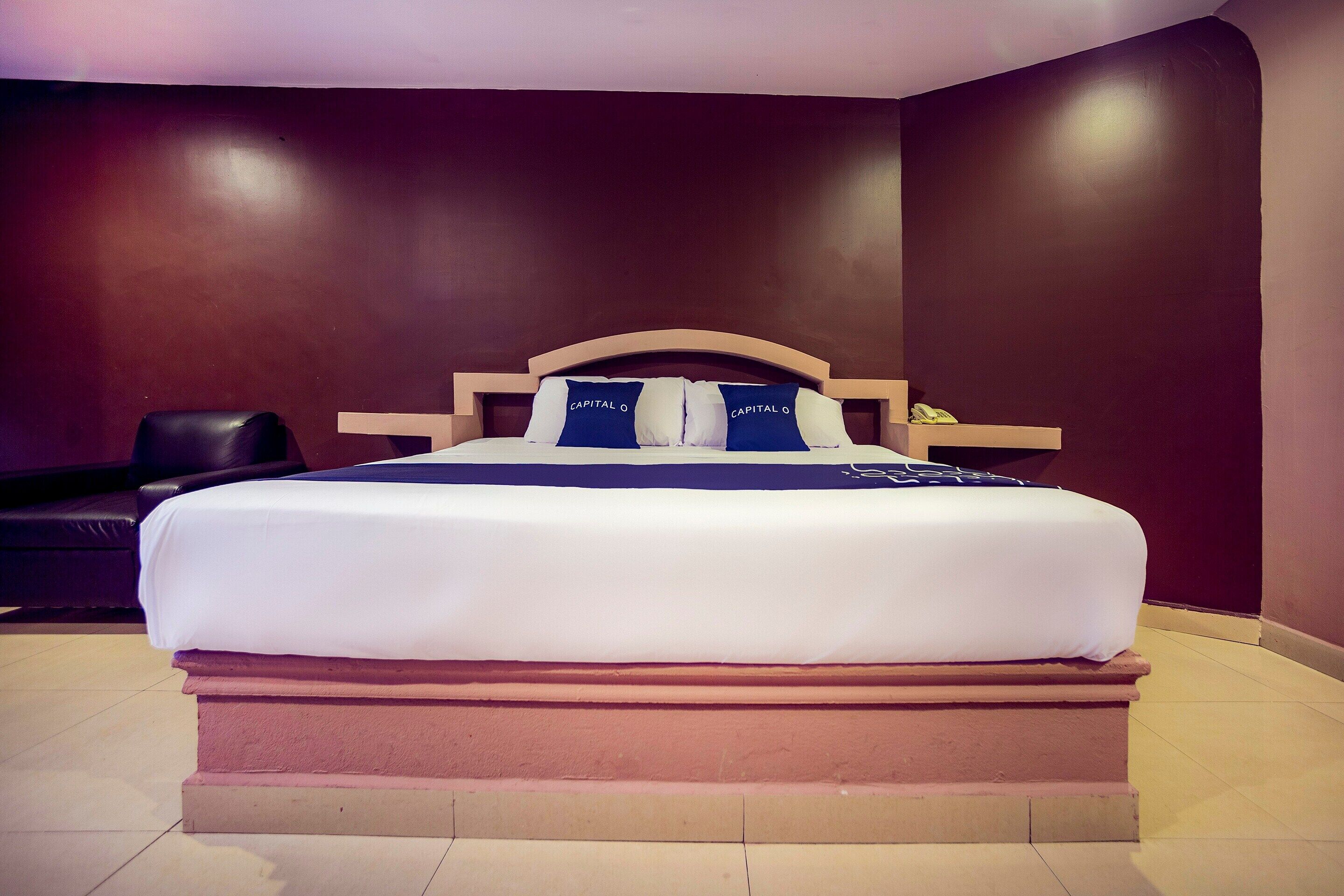 Capital O Hotel Diro Monterrey