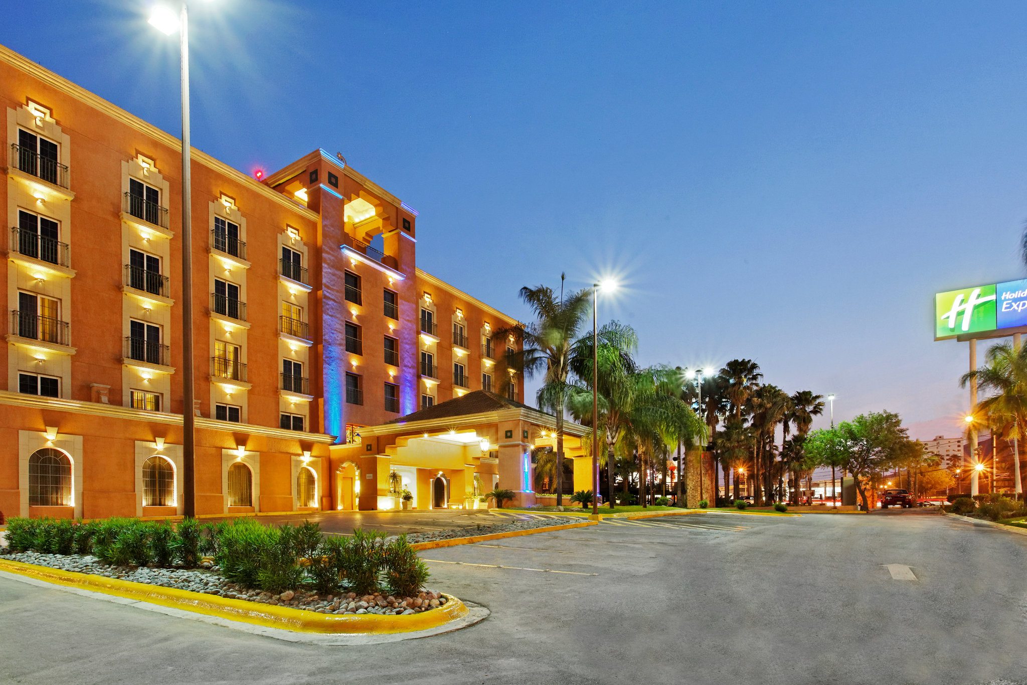 Holiday Inn Express Galleria San Jeronimo