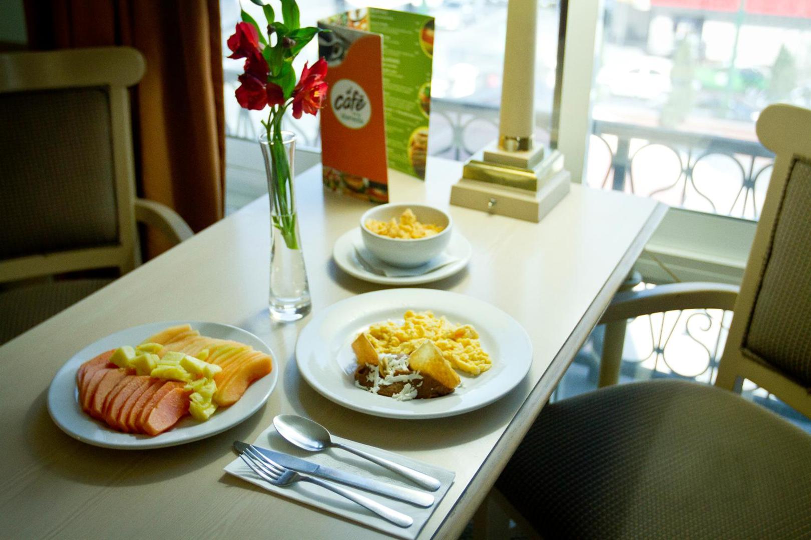 Hotel Parque Central