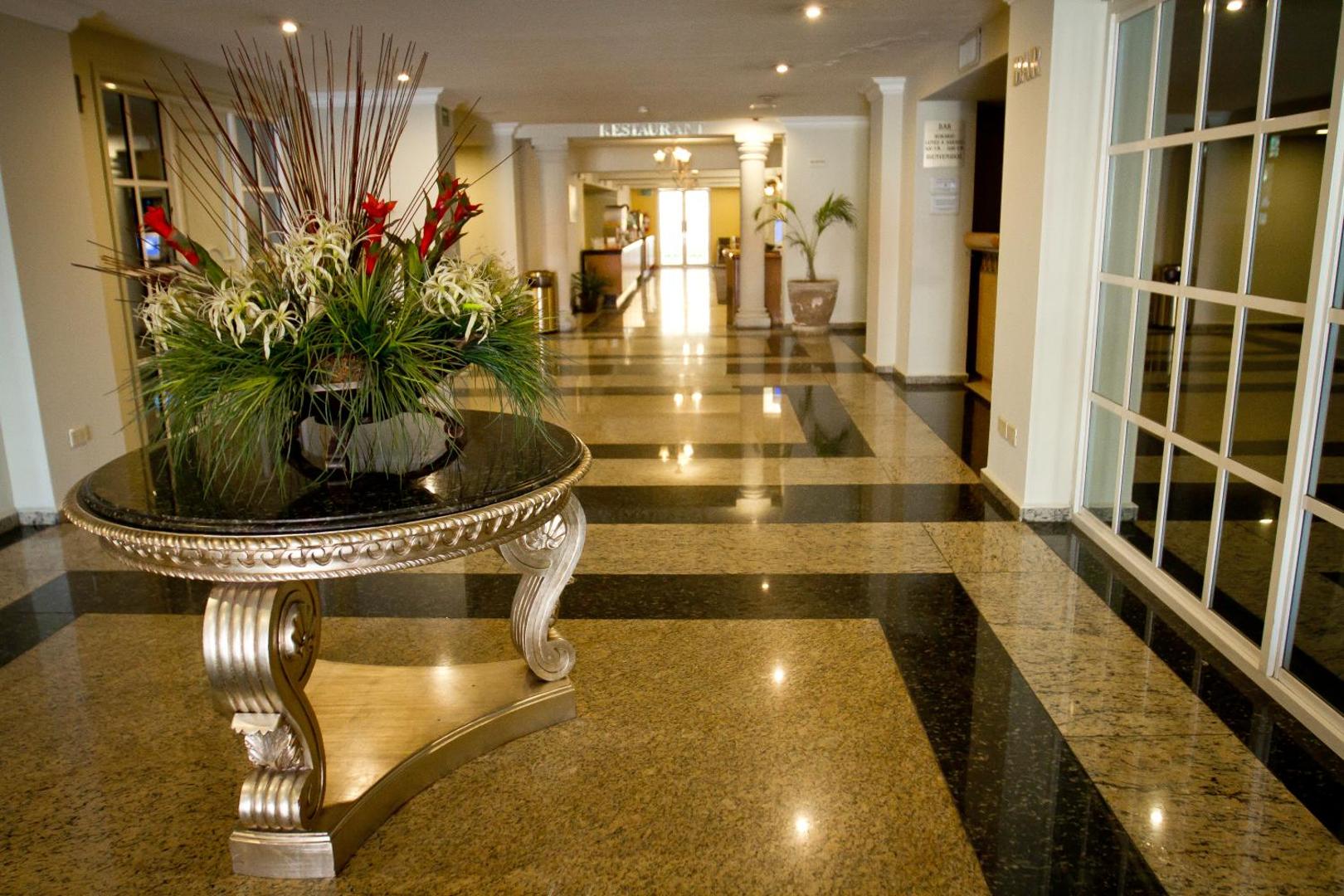 Hotel Parque Central